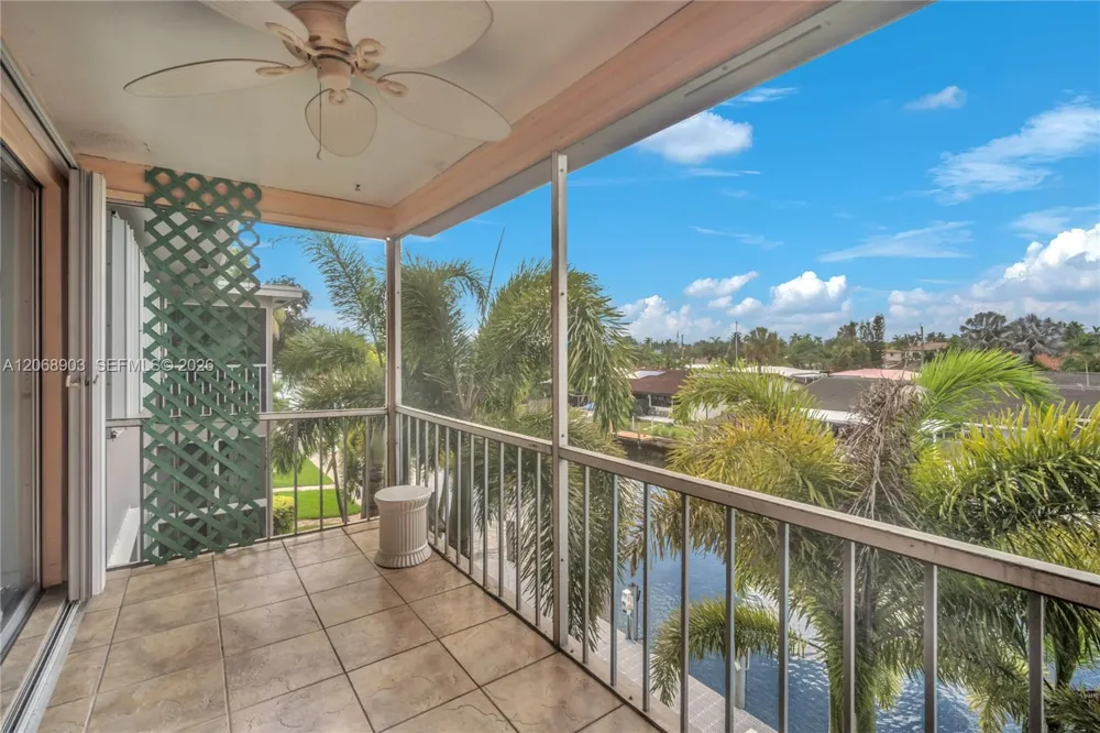1100 SW 12th St #309 Fort Lauderdale, FL 33315