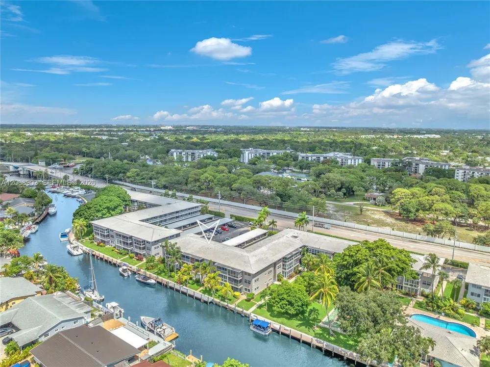 1100 SW 12th St #309 Fort Lauderdale, FL 33315