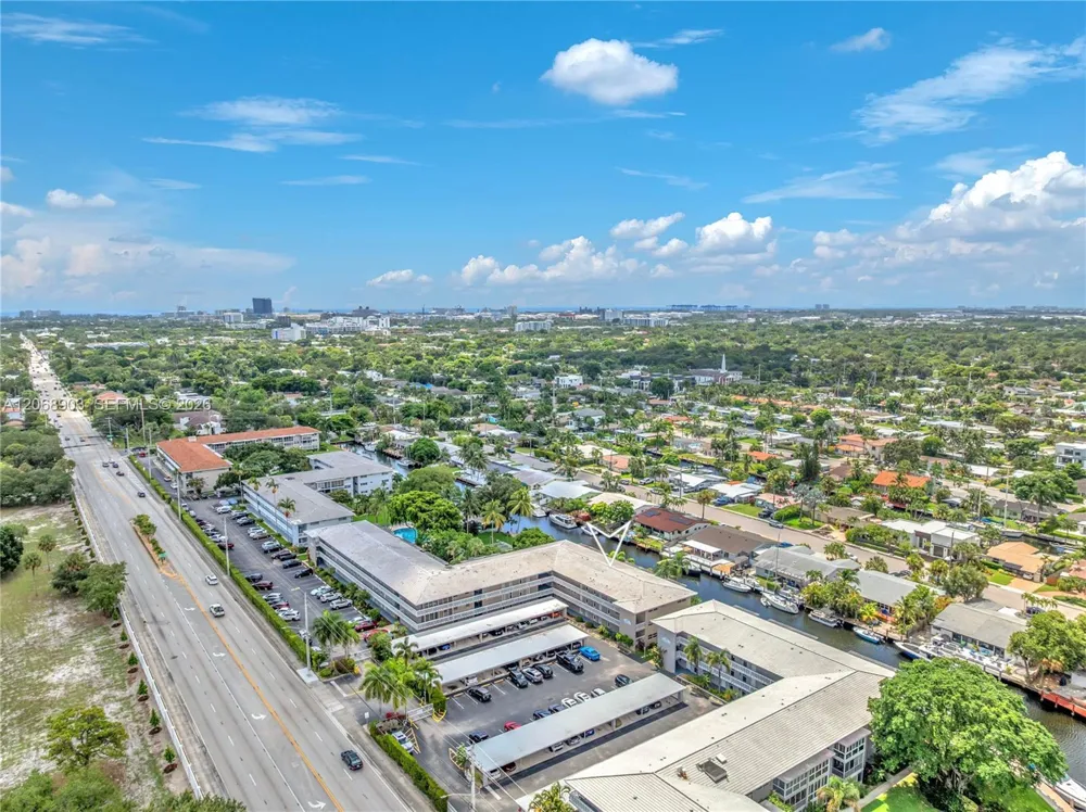 1100 SW 12th St #309 Fort Lauderdale, FL 33315