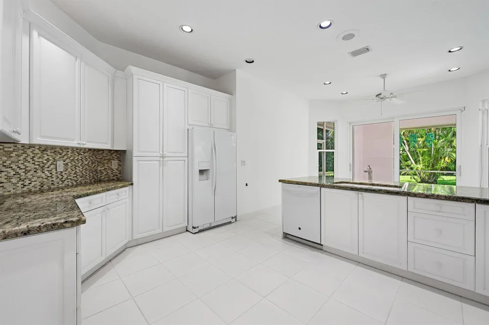 18504 SE Heritage Oaks Lane Jupiter, FL 33469