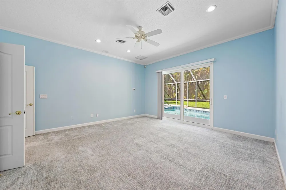 18504 SE Heritage Oaks Lane Jupiter, FL 33469