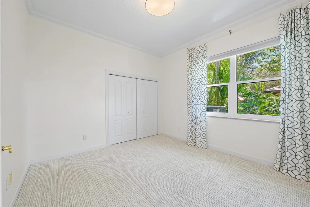 18504 SE Heritage Oaks Lane Jupiter, FL 33469