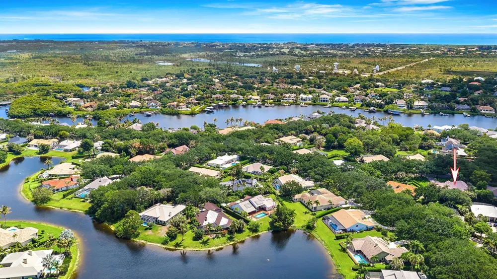 18504 SE Heritage Oaks Lane Jupiter, FL 33469