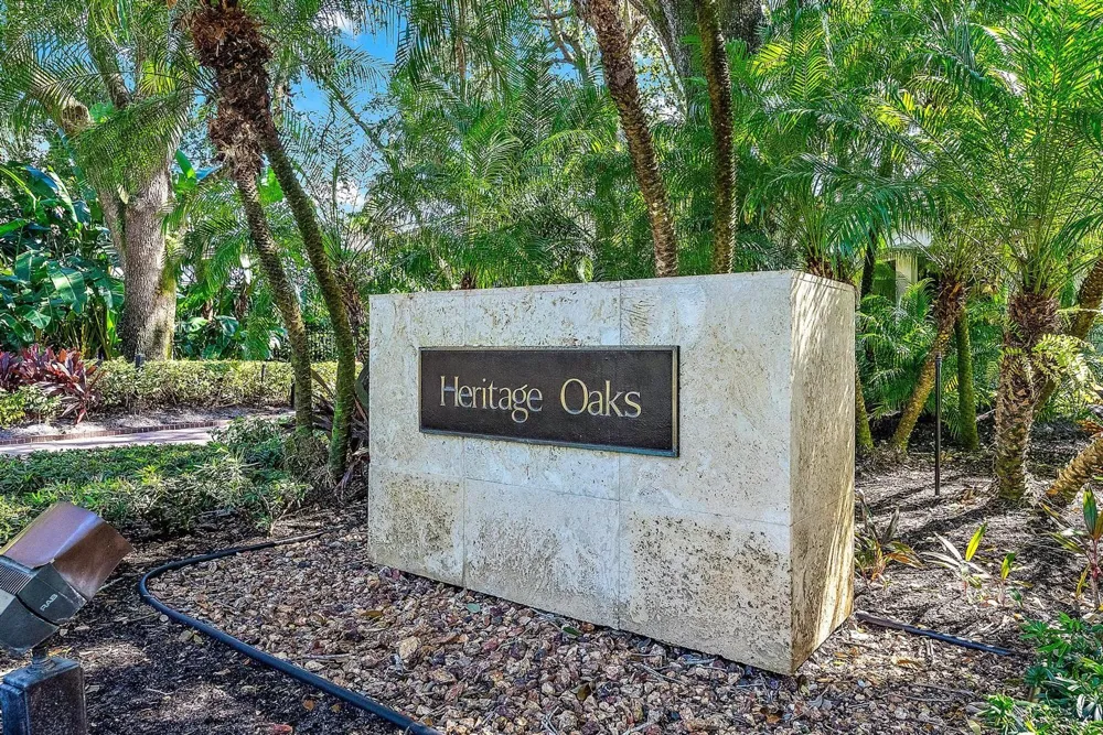 18504 SE Heritage Oaks Lane Jupiter, FL 33469