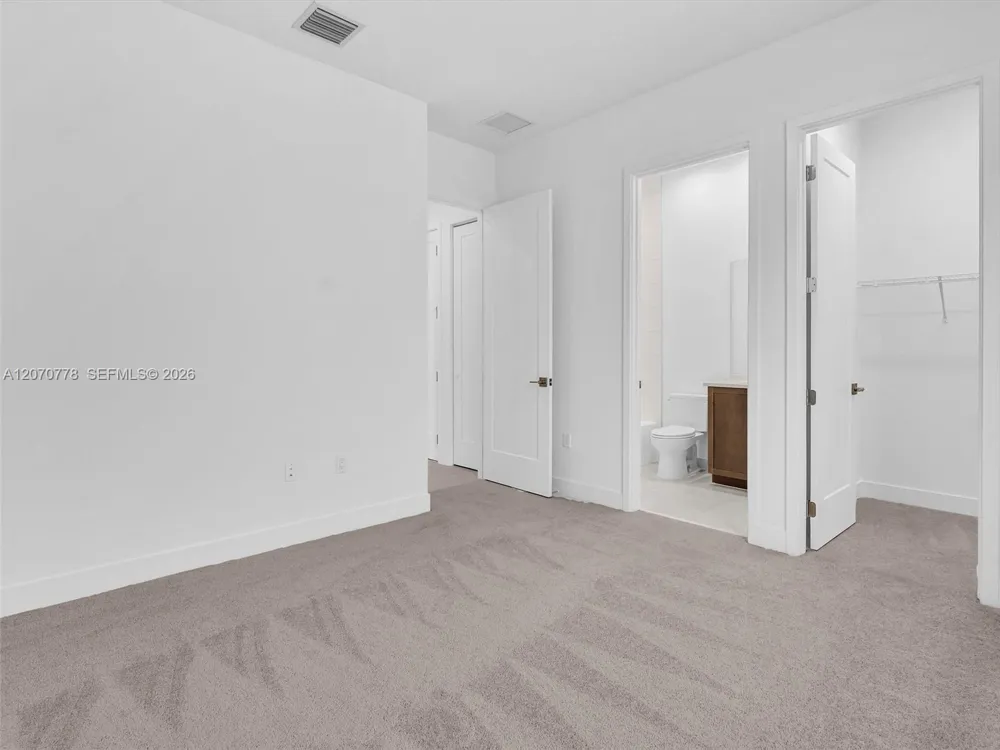 10032 Stockrun Dr Palm Beach Gardens, FL 33412