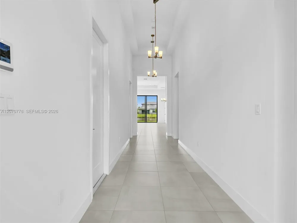 10032 Stockrun Dr Palm Beach Gardens, FL 33412