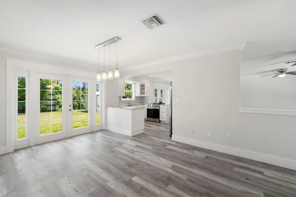 871 SW 37TH TERRACE Palm City, FL 34990