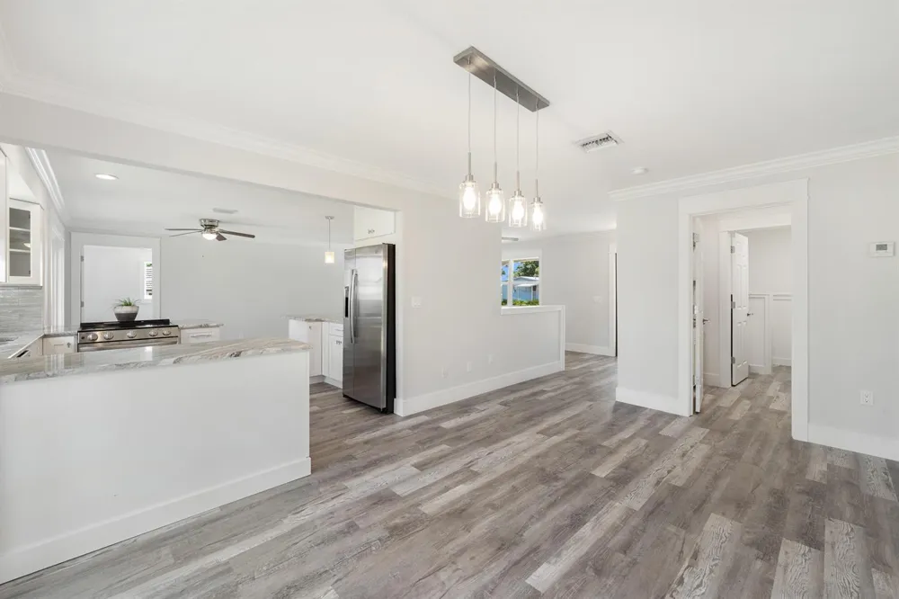 871 SW 37TH TERRACE Palm City, FL 34990