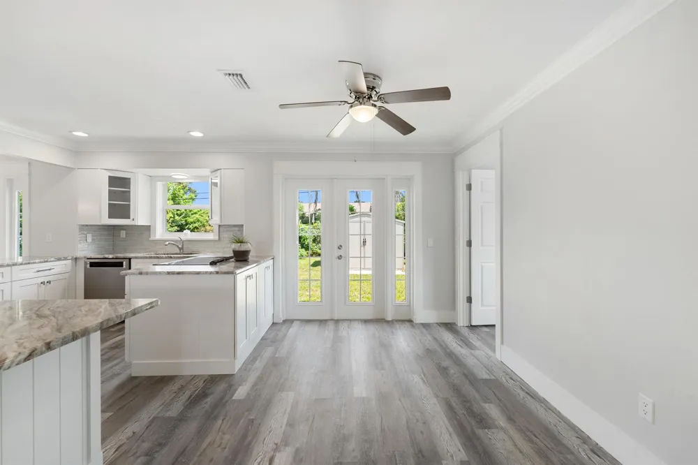 871 SW 37TH TERRACE Palm City, FL 34990