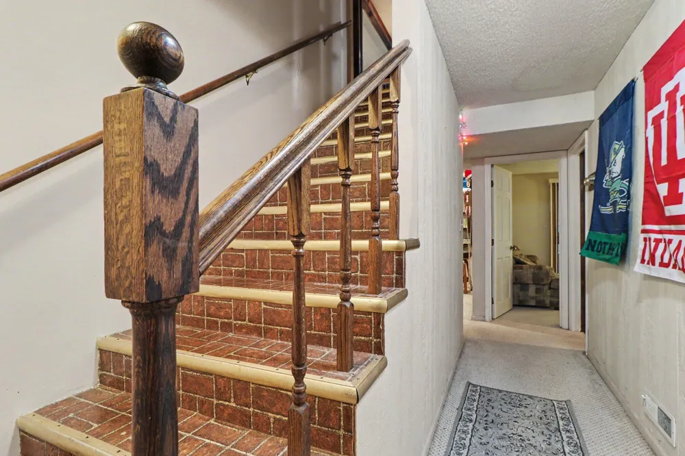 428 Pickwick Place Valparaiso, IN 46385