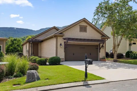 4338 Nestledown Court