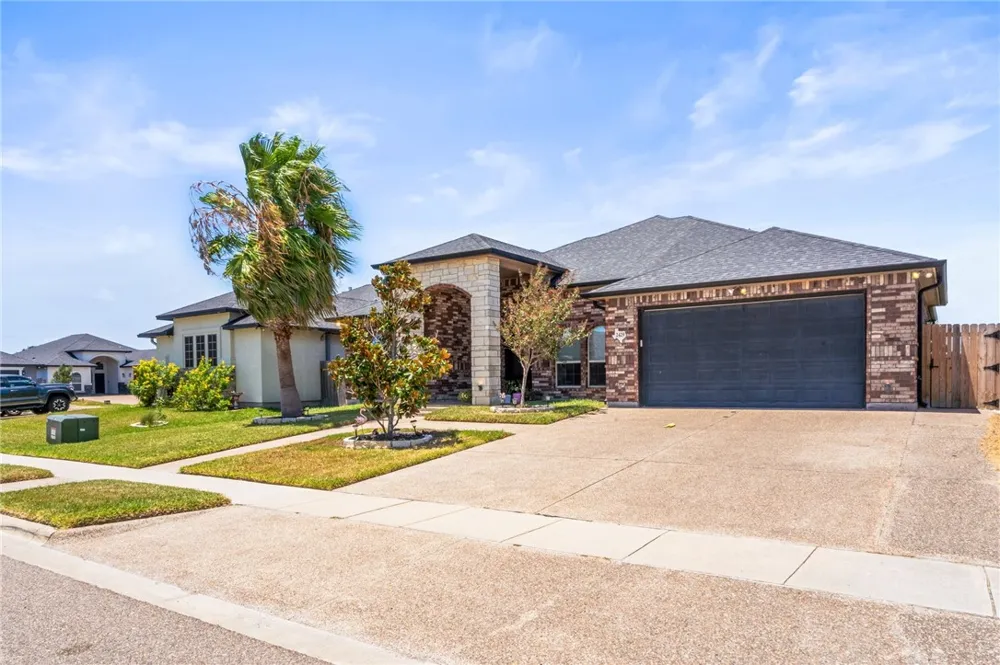 2429 Badlands Drive Corpus Christi, TX 78414