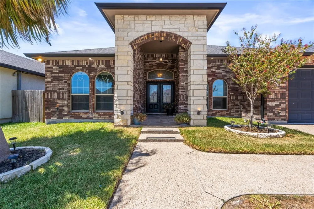 2429 Badlands Drive Corpus Christi, TX 78414