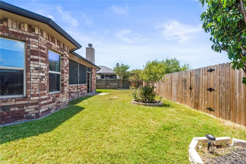 2429 Badlands Drive Corpus Christi, TX 78414