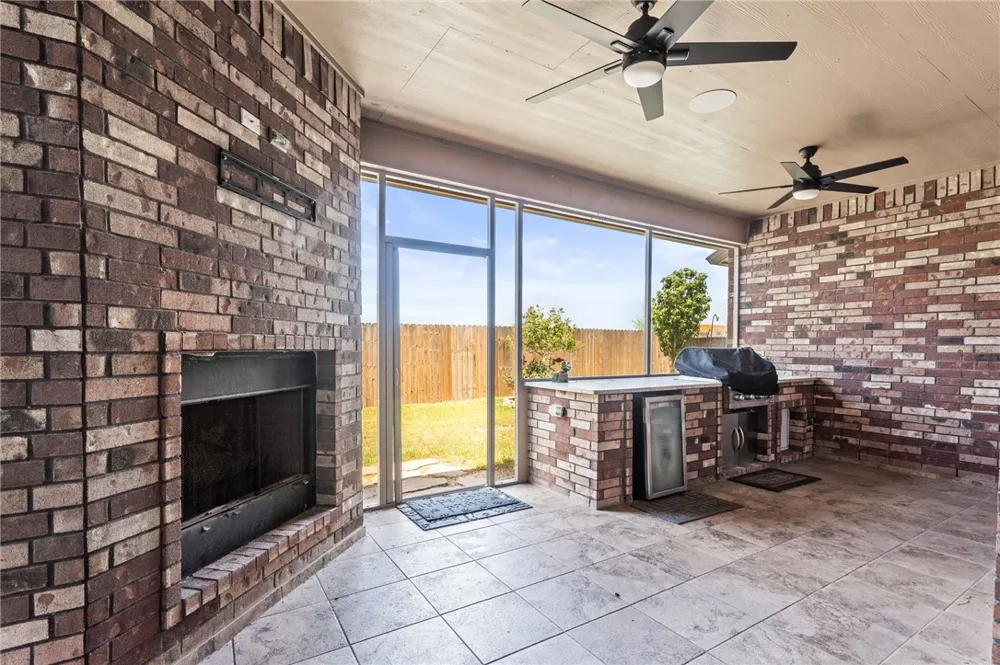 2429 Badlands Drive Corpus Christi, TX 78414