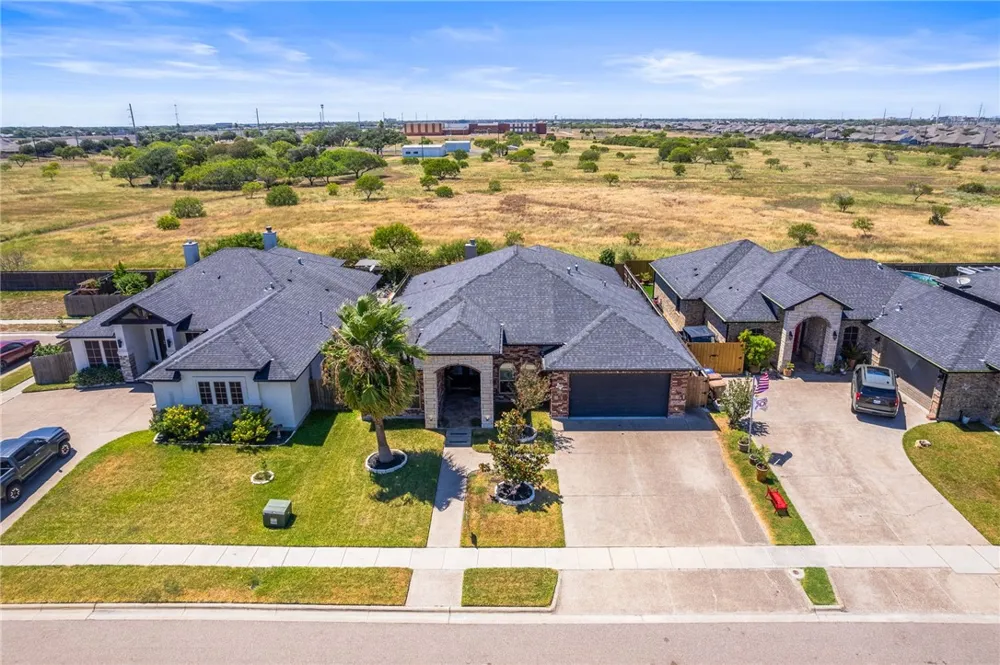 2429 Badlands Drive Corpus Christi, TX 78414