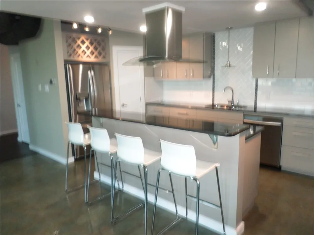 901 Upper Broadway Street #306 Corpus Christi, TX 78401