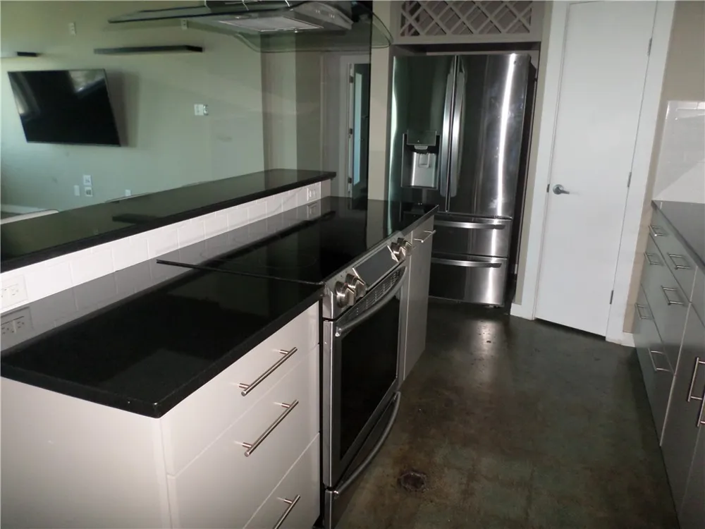 901 Upper Broadway Street #306 Corpus Christi, TX 78401