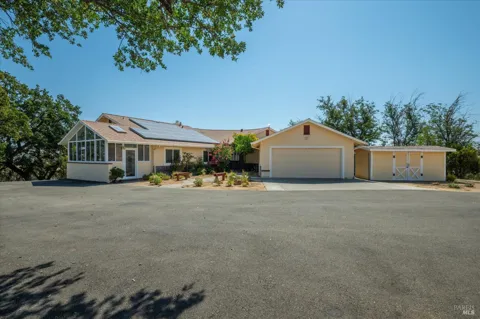 8725 Quail Canyon Road