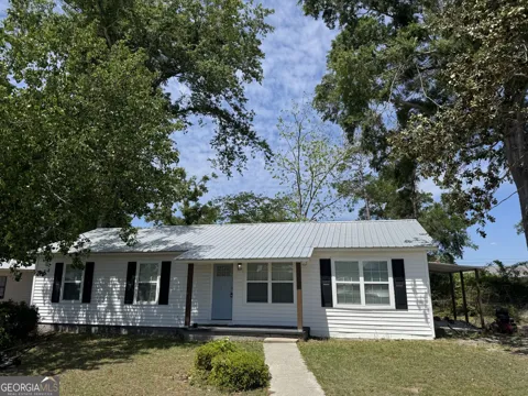 10 Grove ST