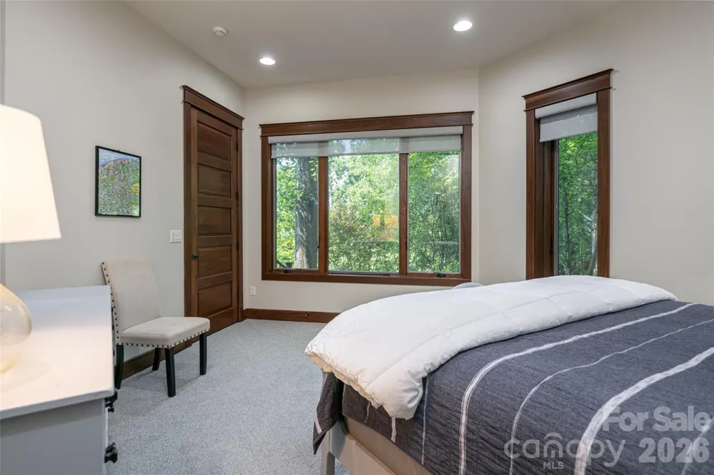 8 Points West Drive Asheville, NC 28804