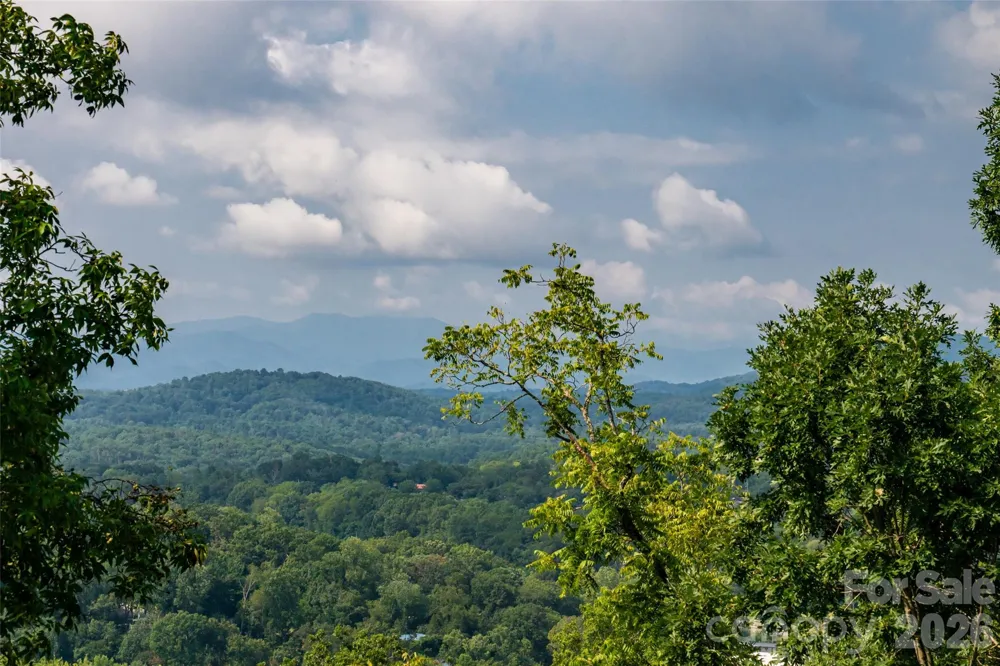 8 Points West Drive Asheville, NC 28804