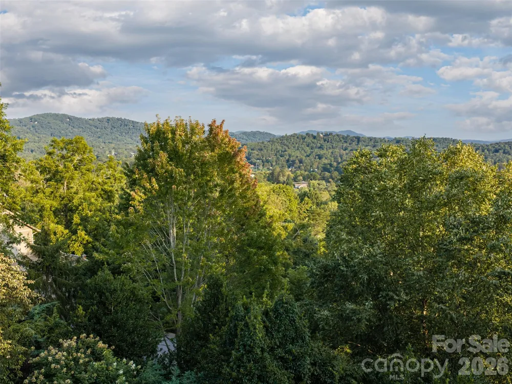 8 Points West Drive Asheville, NC 28804