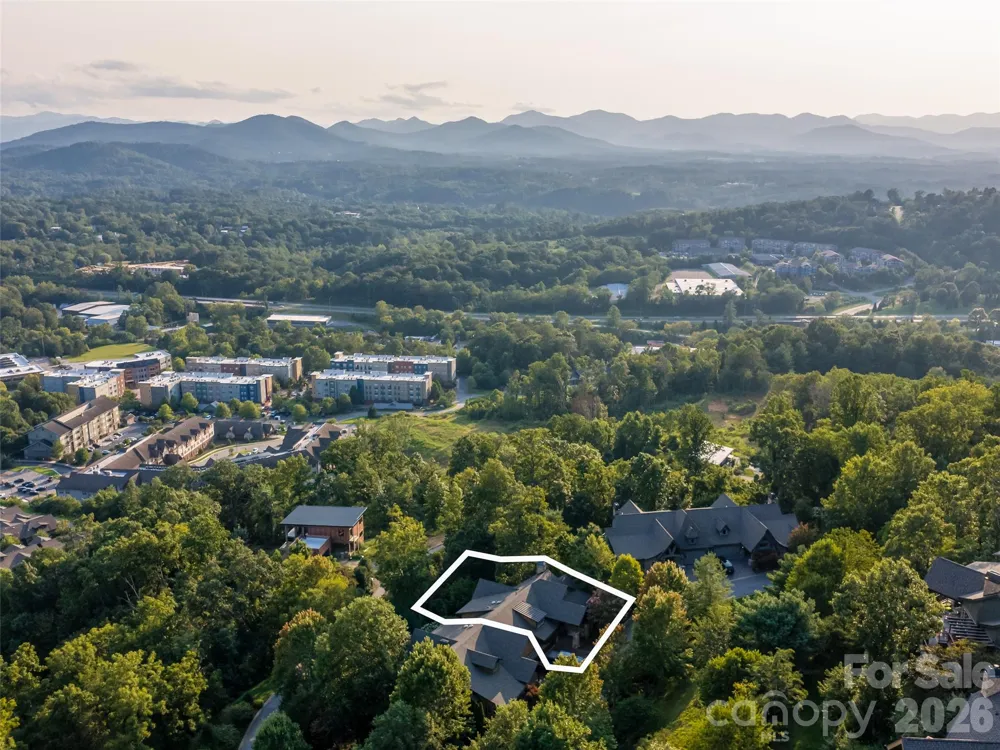 8 Points West Drive Asheville, NC 28804
