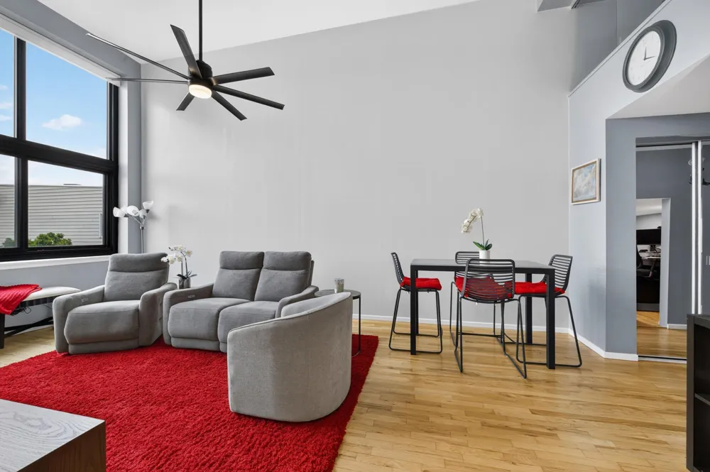 518 GREGORY AVE Weehawken, NJ 07086