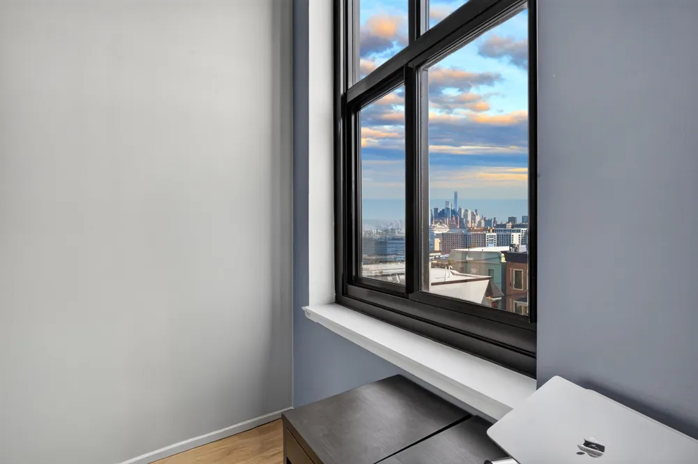 518 GREGORY AVE Weehawken, NJ 07086