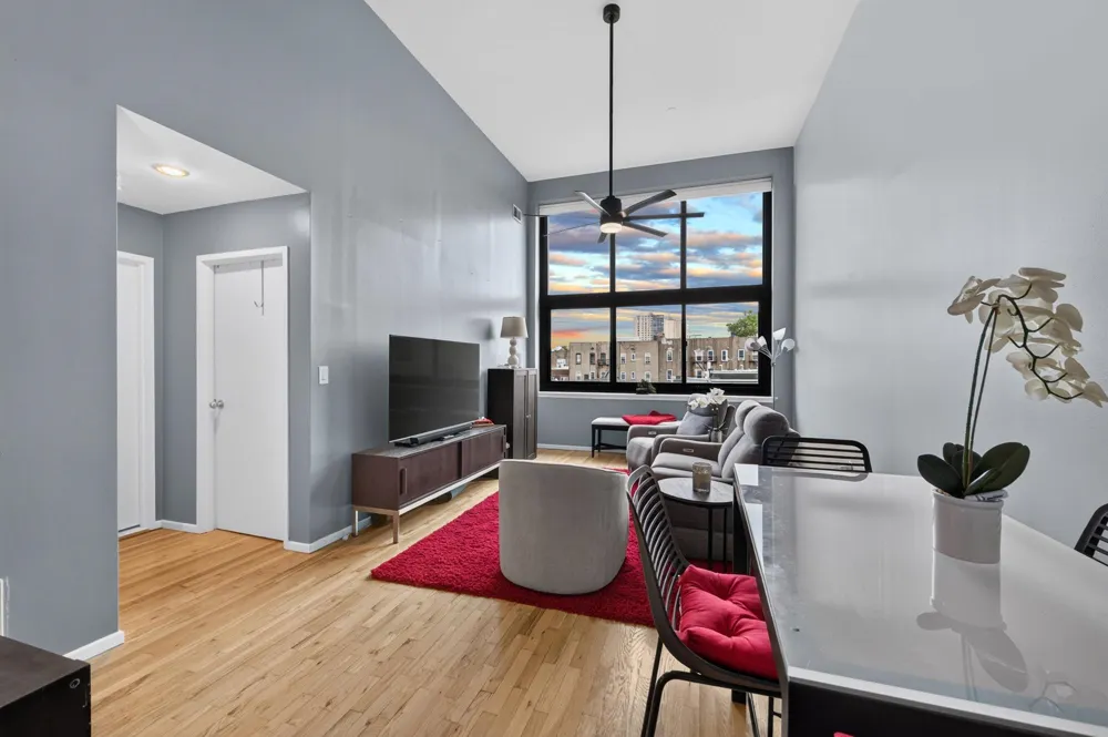 518 GREGORY AVE Weehawken, NJ 07086