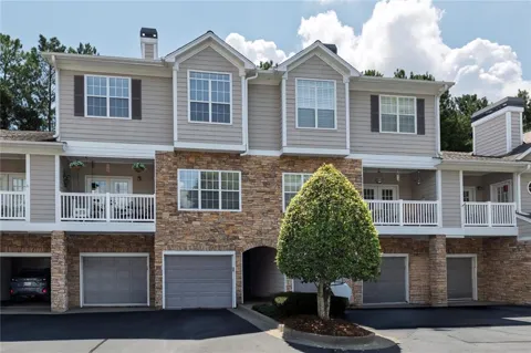 207 The Crossings Lane
