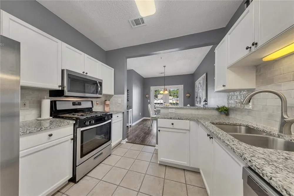 207 The Crossings Lane Woodstock, GA 30189