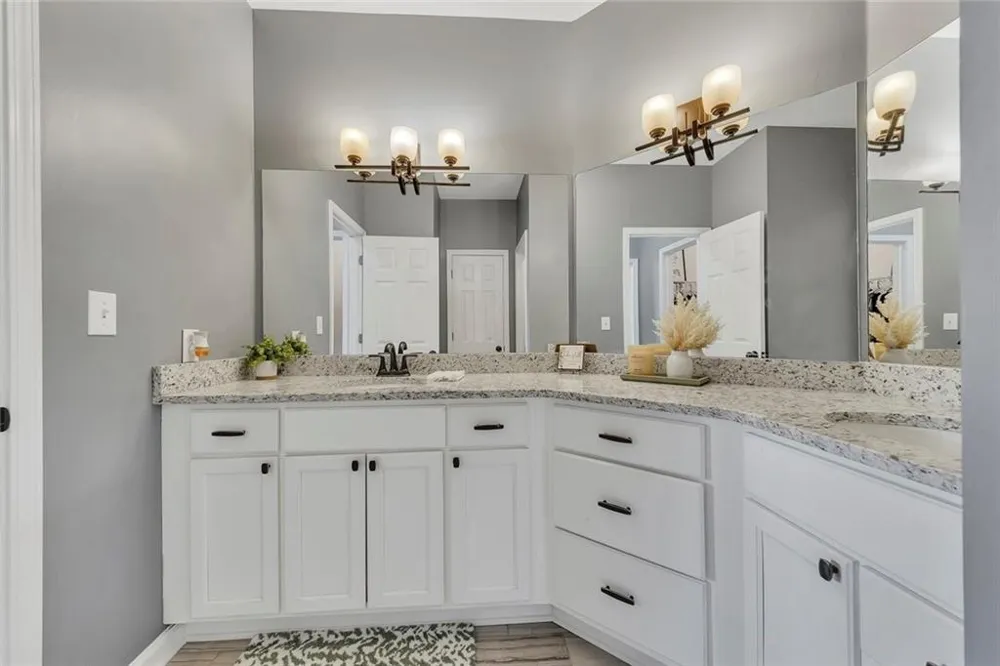 207 The Crossings Lane Woodstock, GA 30189