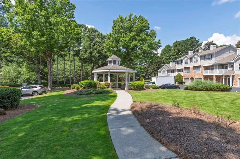 207 The Crossings Lane Woodstock, GA 30189