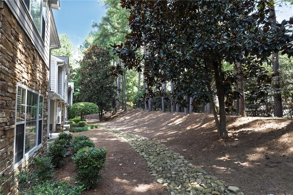 207 The Crossings Lane Woodstock, GA 30189