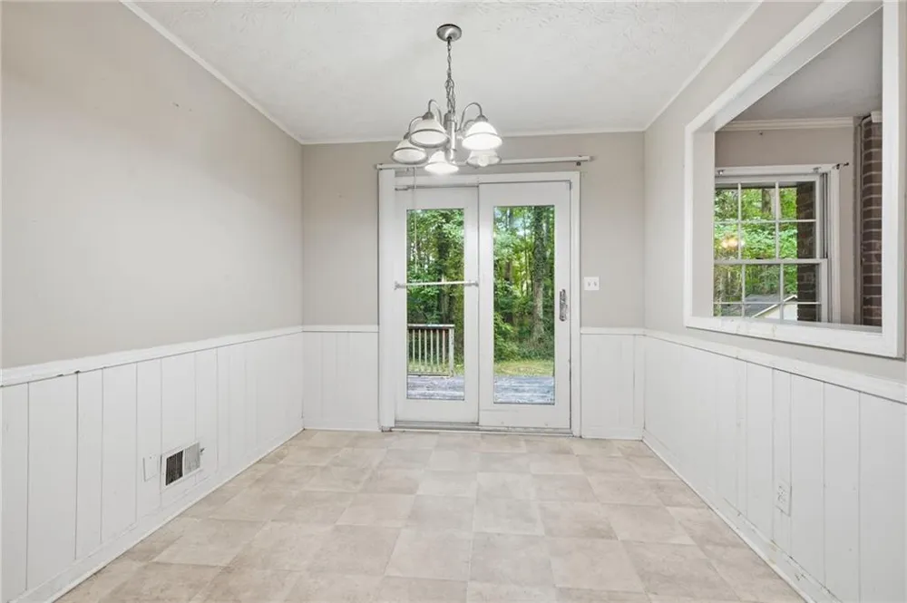 328 Fayette Villa Court Fayetteville, GA 30214
