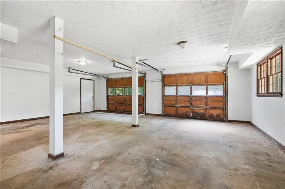 328 Fayette Villa Court Fayetteville, GA 30214