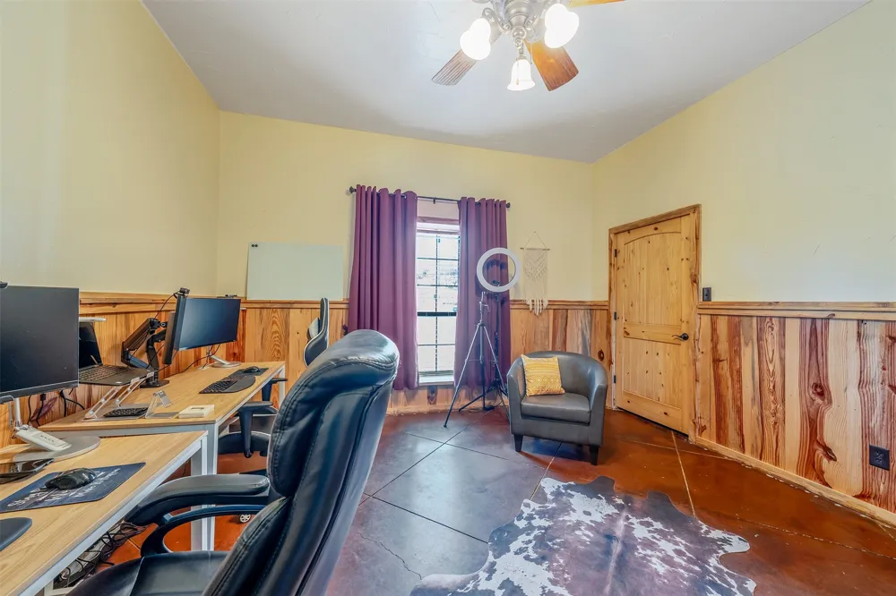 2600 Van Meter Road Kilgore, TX 75662