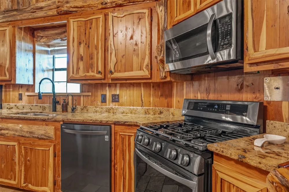 2600 Van Meter Road Kilgore, TX 75662