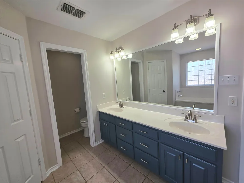214 County Road 2504 Mineola, TX 75773