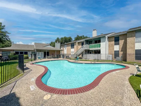 260 El Dorado Boulevard #2413
