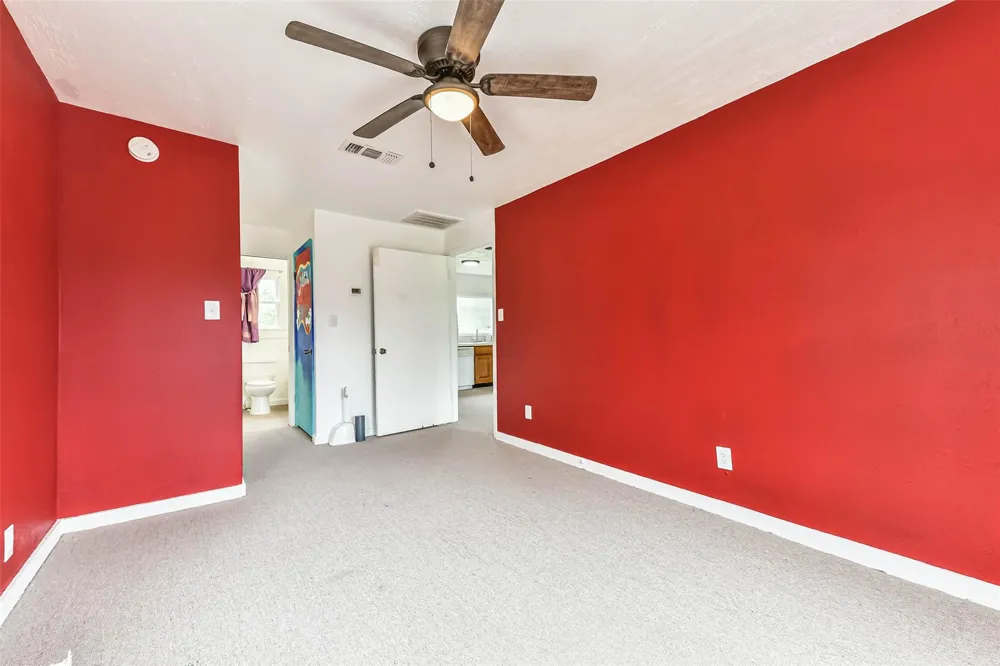 100 Mattson Street West Columbia, TX 77486