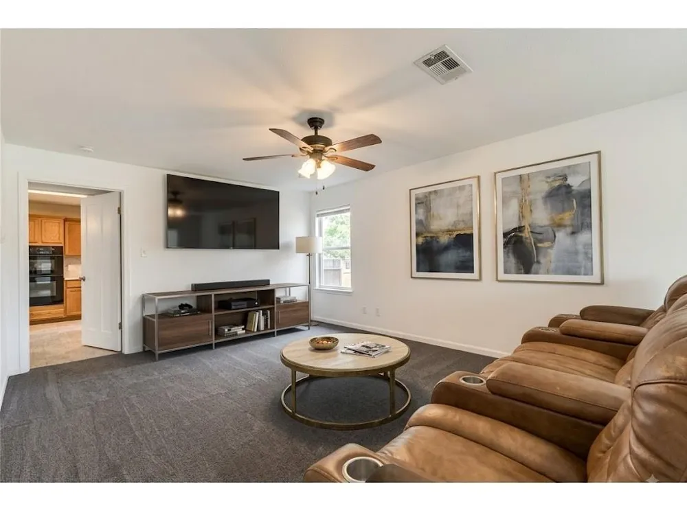 100 Mattson Street West Columbia, TX 77486