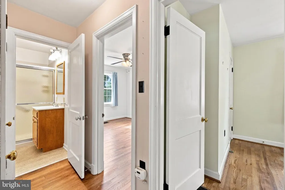 12 PURCELL AVENUE Winchester, VA 22601