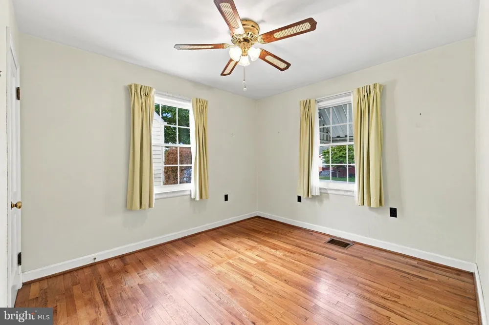 12 PURCELL AVENUE Winchester, VA 22601