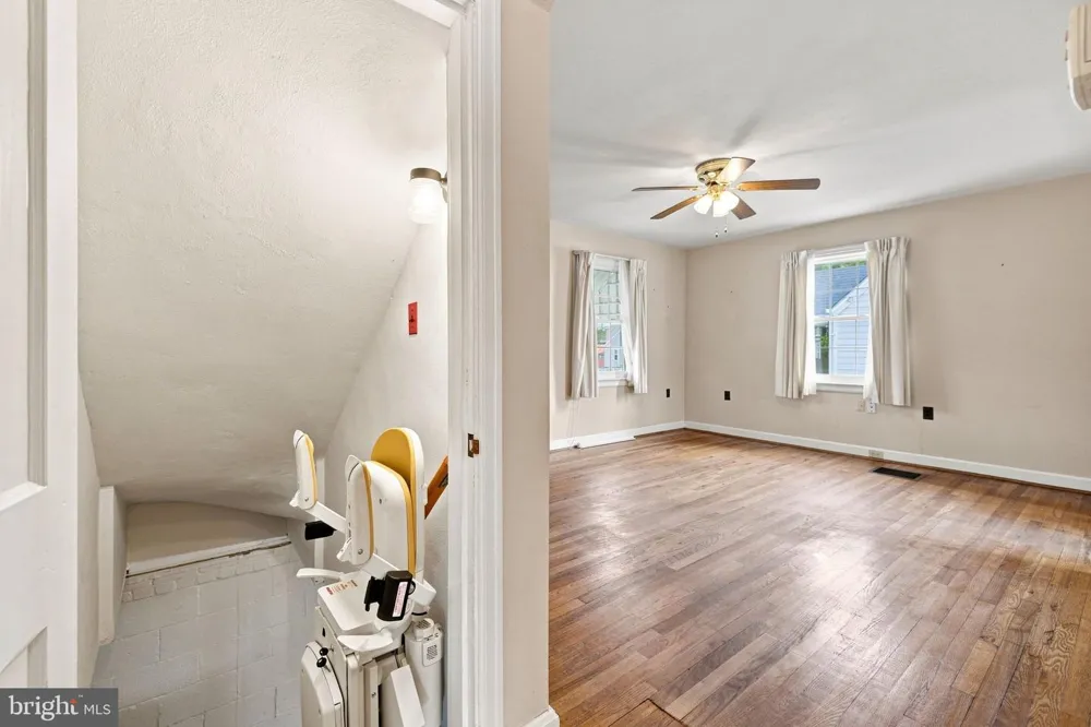 12 PURCELL AVENUE Winchester, VA 22601