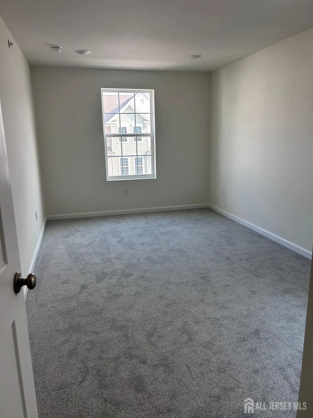 735 Station Road Dunellen, NJ 08812