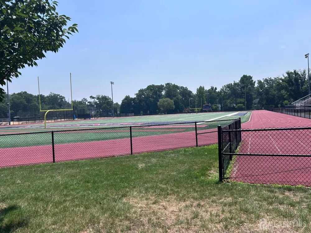 735 Station Road Dunellen, NJ 08812
