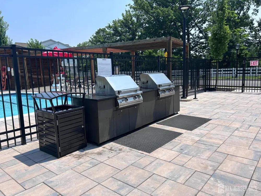 735 Station Road Dunellen, NJ 08812